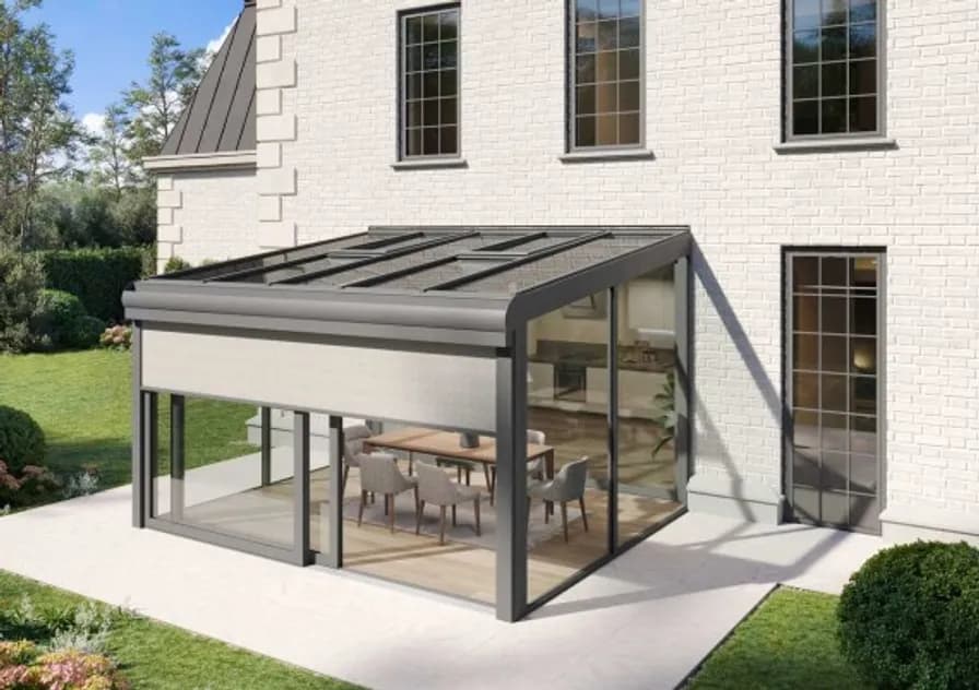 Toile solaire sur un solarium